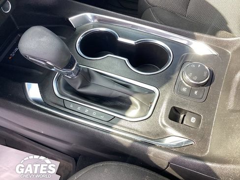 Used 2023 Chevrolet Traverse LT w/ LPO, Floor Liner Package AWD/4WD image 30