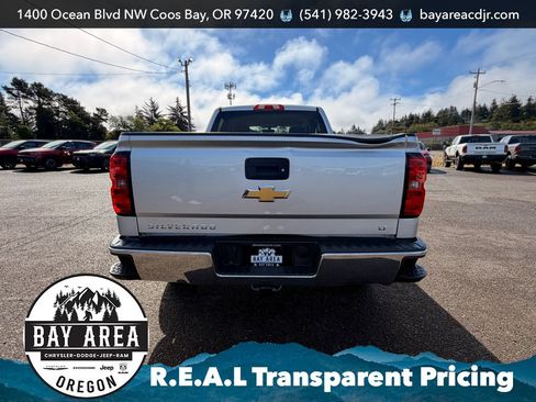 Used 2018 Chevrolet Silverado 1500 LT w/ All Star Edition AWD/4WD image 6
