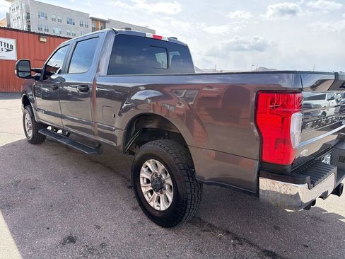 Used 2021 Ford F250 XL w/ STX Appearance Package image 5