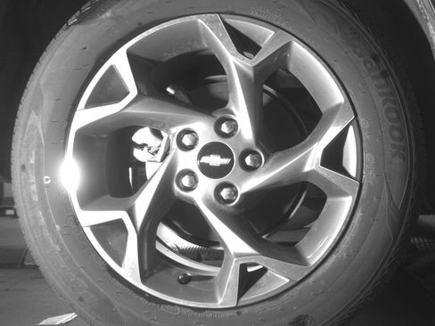 Used 2025 Chevrolet Trax LT w/ LT Convenience Package FWD image 15
