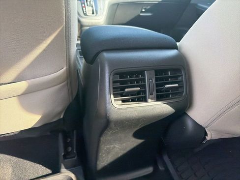Used 2016 Honda CR-V EX image 36