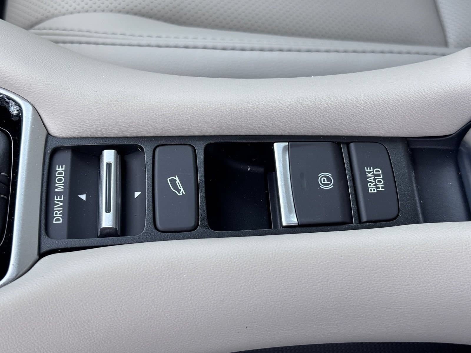 New 2027 Honda HR-V EX-L image 18