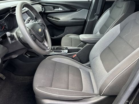 Used 2023 Chevrolet TrailBlazer LT image 14