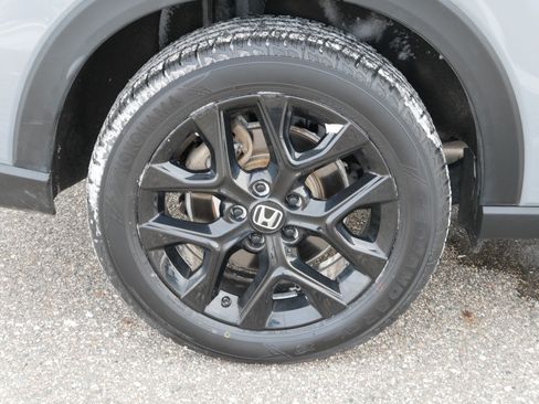 Certified 2024 Honda HR-V Sport image 9