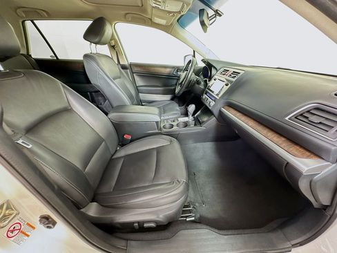 Used 2016 Subaru Outback 2.5i Limited image 35