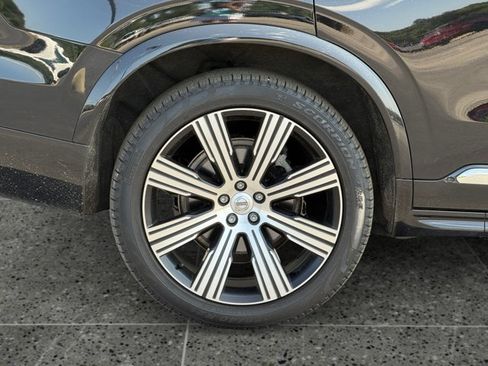 Used 2022 Volvo XC90 T6 Inscription AWD/4WD image 11