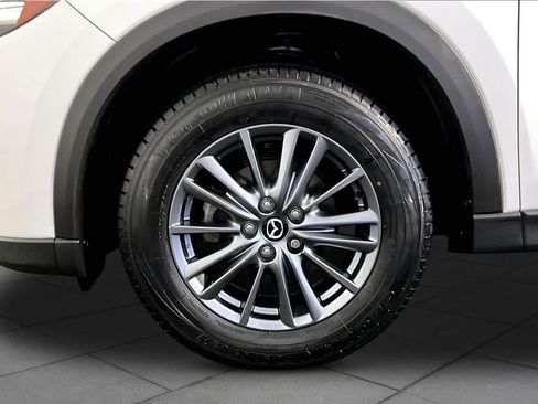 Certified 2021 MAZDA CX-5 Touring w/ Touring Preferred SV Package AWD/4WD image 11