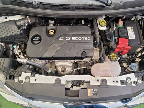 Used 2020 Chevrolet Spark LT FWD image 30