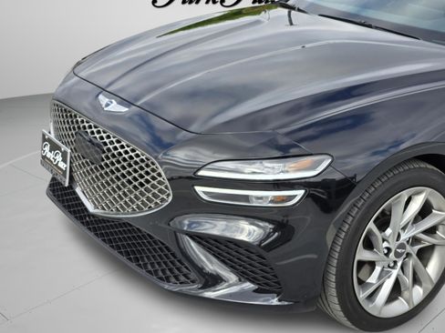 Used 2022 Genesis G70 2.0T RWD image 36