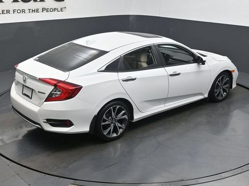 Used 2020 Honda Civic Touring image 53