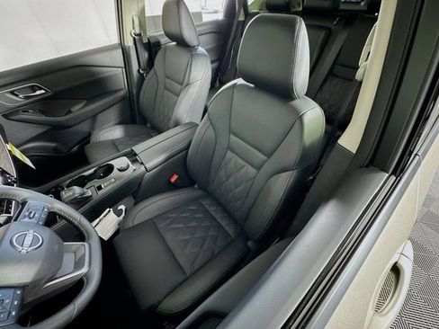 New 2026 Nissan Rogue Platinum w/ Platinum Premium Package image 23