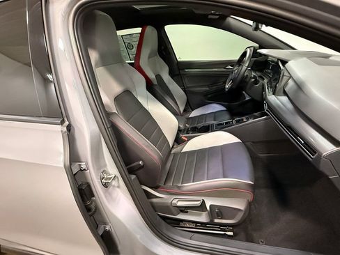 Used 2022 Volkswagen GTI Autobahn image 13