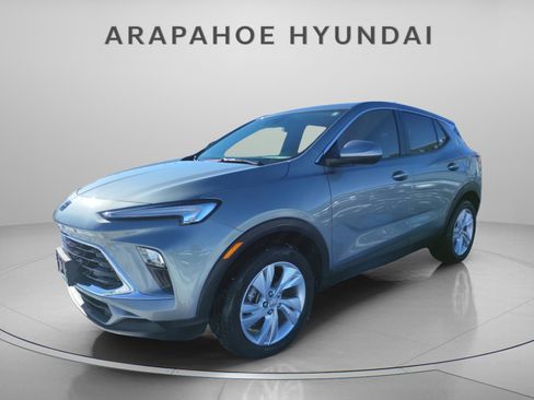 Used 2024 Buick Encore GX Preferred w/ Comfort Package image 1