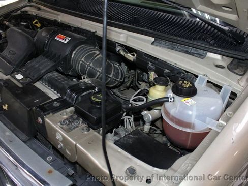 Used 2000 Ford E-150 and Econoline 150 E-150 Recreational image 29