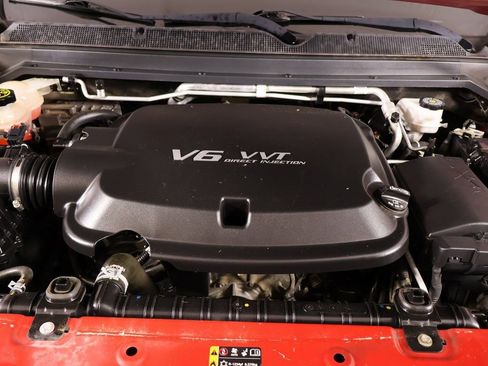 Used 2019 Chevrolet Colorado LT w/ LT Convenience Package image 19