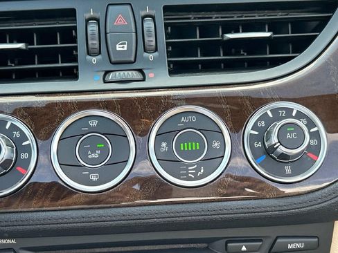 Used 2013 BMW Z4 sDrive28i image 22