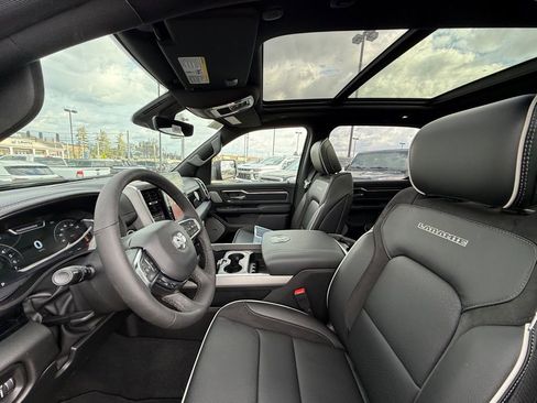 New 2026 RAM 1500 Laramie AWD/4WD image 13
