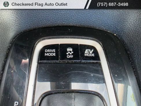 Used 2023 Toyota Corolla LE w/ Carpet Mat Package (TMS) AWD/4WD image 18