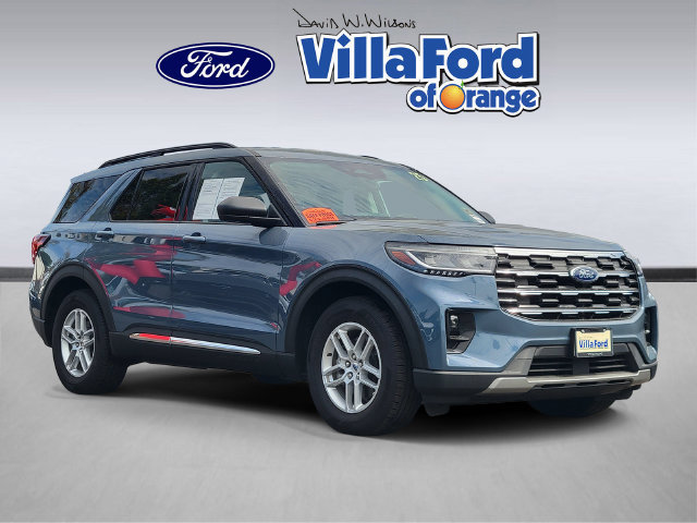Used 2025 Ford Explorer Active w/ Active Comfort Package RWD image 32