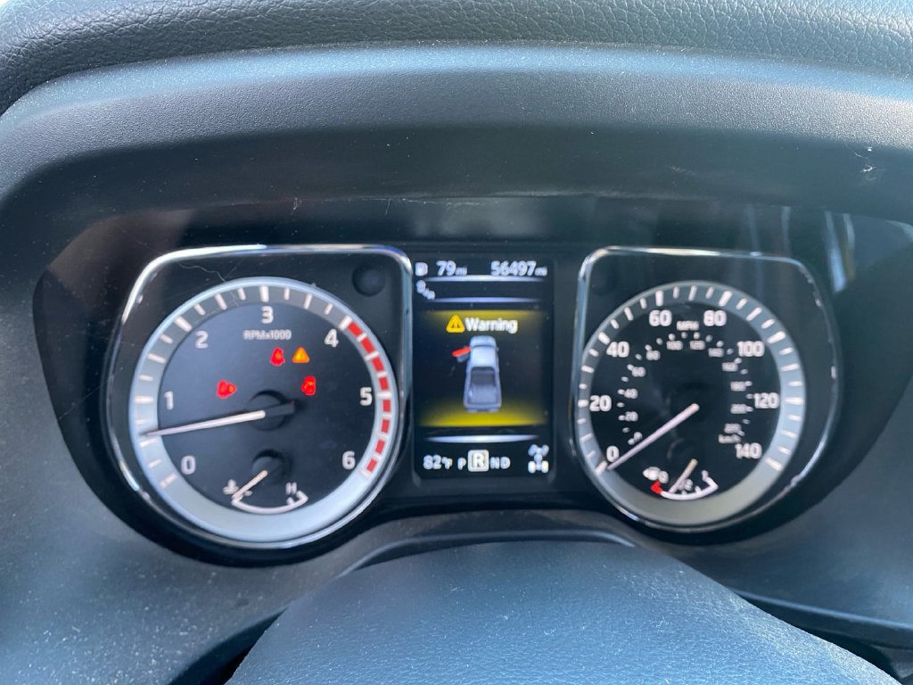 Used 2017 Nissan Titan Platinum Reserve AWD/4WD image 18