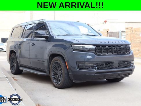 Used 2024 Jeep Wagoneer L Series II w/ Convenience Group I AWD/4WD image 1
