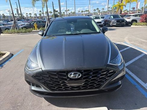 Used 2023 Hyundai Sonata SEL FWD image 2
