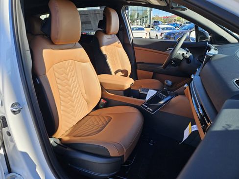 New 2026 Kia Sportage X-Line w/ X-Line Technology Package image 11