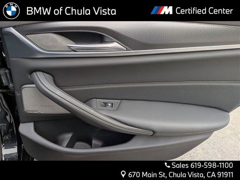 Certified 2023 BMW M550i xDrive w/ Executive Package image 35
