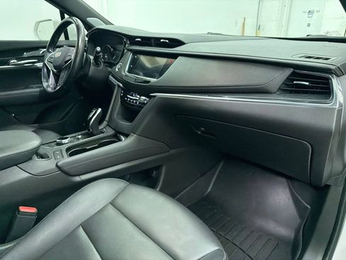 Used 2020 Cadillac XT5 Premium Luxury FWD image 28