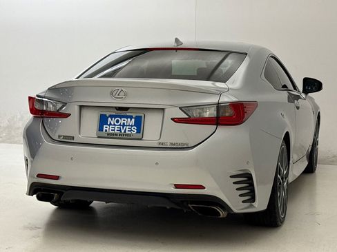 Used 2016 Lexus RC 200t RWD image 9