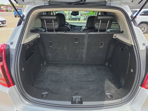Used 2018 Buick Encore Essence FWD image 14