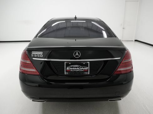 Used 2011 Mercedes-Benz S 550 image 5