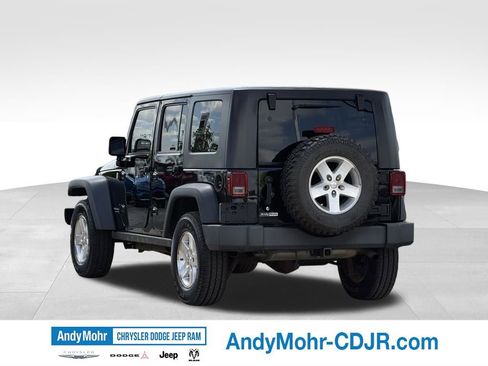 Used 2009 Jeep Wrangler Unlimited Rubicon w/ Trailer Tow Group AWD/4WD image 5