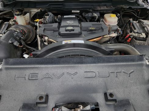 Used 2018 RAM 2500 Laramie AWD/4WD image 34