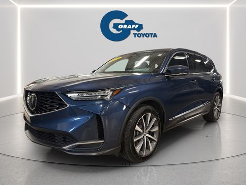 Used 2025 Acura MDX SH-AWD w/ Technology Package image 1