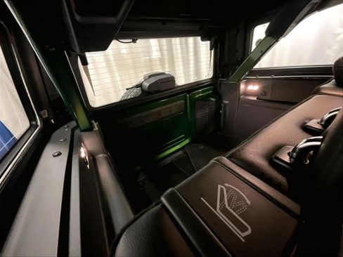 Used 2025 Ford Bronco Outer Banks image 17