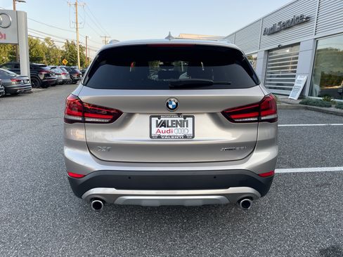 Used 2021 BMW X1 xDrive28i w/ Convenience Package AWD/4WD image 5