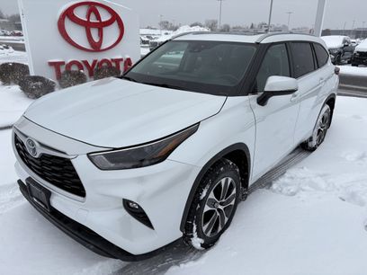 Used 2022 Toyota Highlander XLE