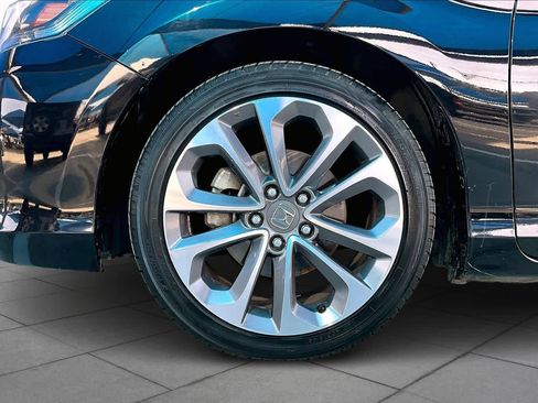 Used 2014 Honda Accord Sport image 11