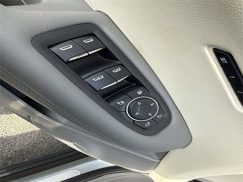 Certified 2023 Cadillac XT6 Premium Luxury w/ LPO, Floor Liner Package image 10