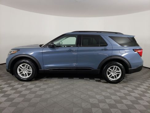 New 2026 Ford Explorer Active image 5