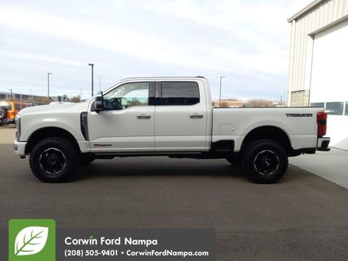 New 2026 Ford F250 Platinum w/ Platinum Plus Package image 6