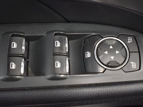Used 2018 Ford Explorer XLT AWD/4WD image 20