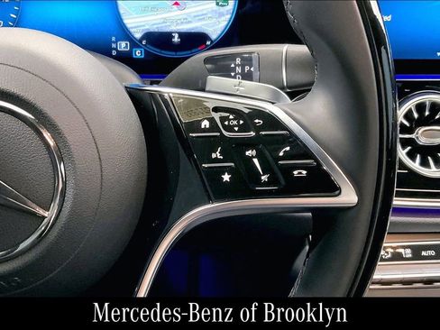 Certified 2022 Mercedes-Benz E 350 4MATIC Sedan image 27