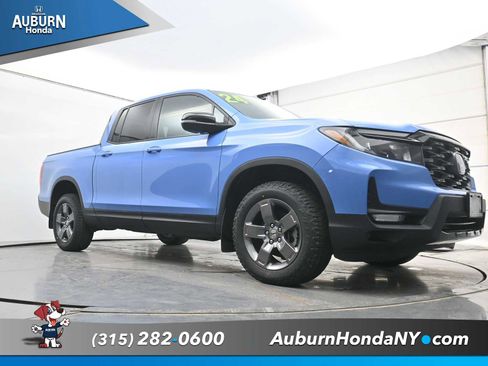 Used 2024 Honda Ridgeline TrailSport image 16