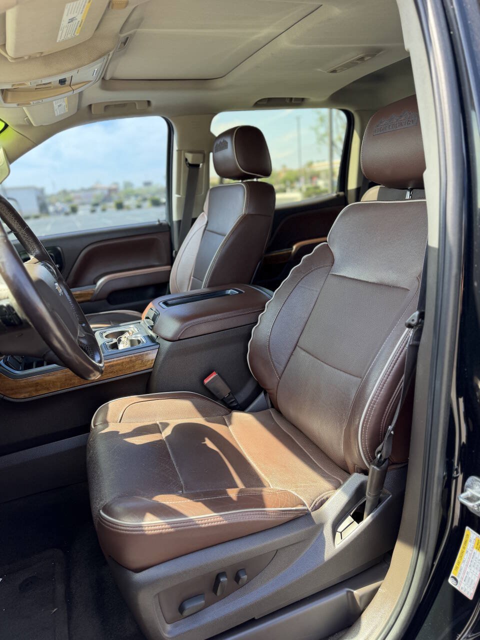 Used 2014 Chevrolet Silverado 1500 High Country w/ High Country Premium Package AWD/4WD image 14
