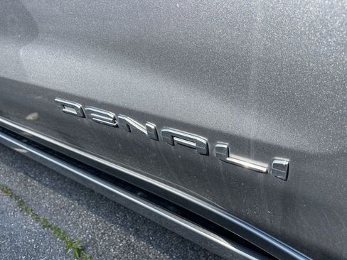 Used 2021 GMC Sierra 1500 Denali w/ Denali Ultimate Package AWD/4WD image 12