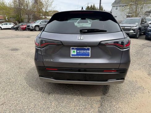 Used 2023 Honda HR-V EX-L image 4