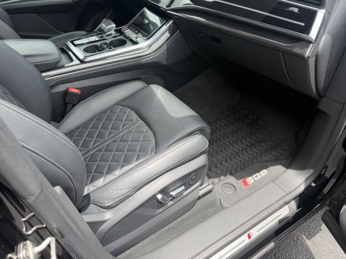 Used 2022 Audi SQ8 Prestige AWD/4WD image 21