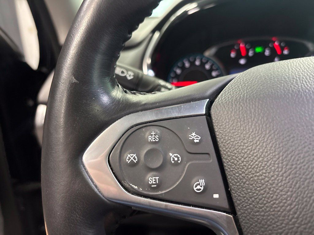 Used 2021 Chevrolet Traverse Premier AWD/4WD image 20